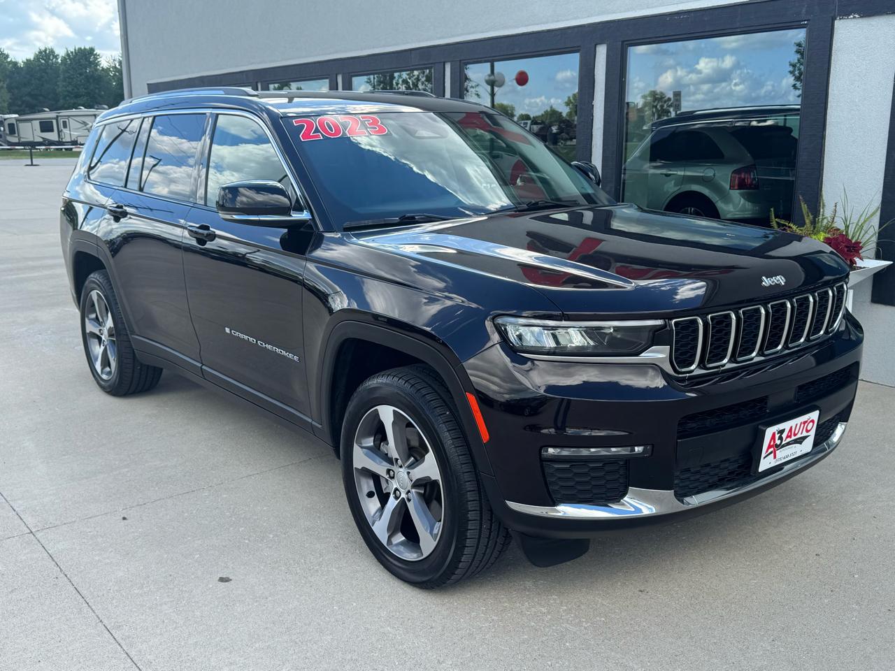 Jeep Grand Cherokee L Limited 4WD 2023