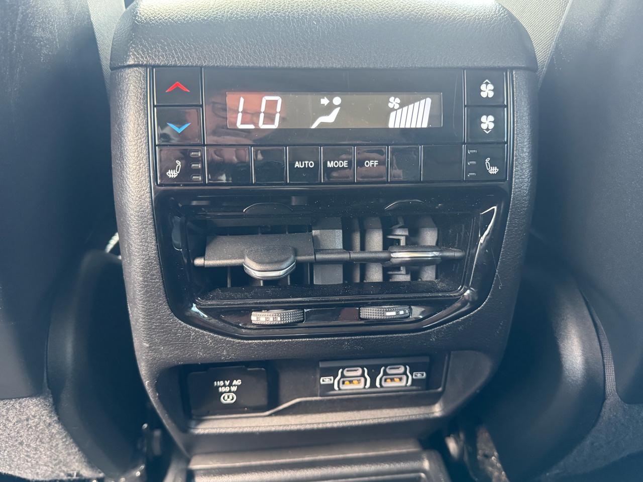 Jeep Grand Cherokee L Limited 4WD 2023