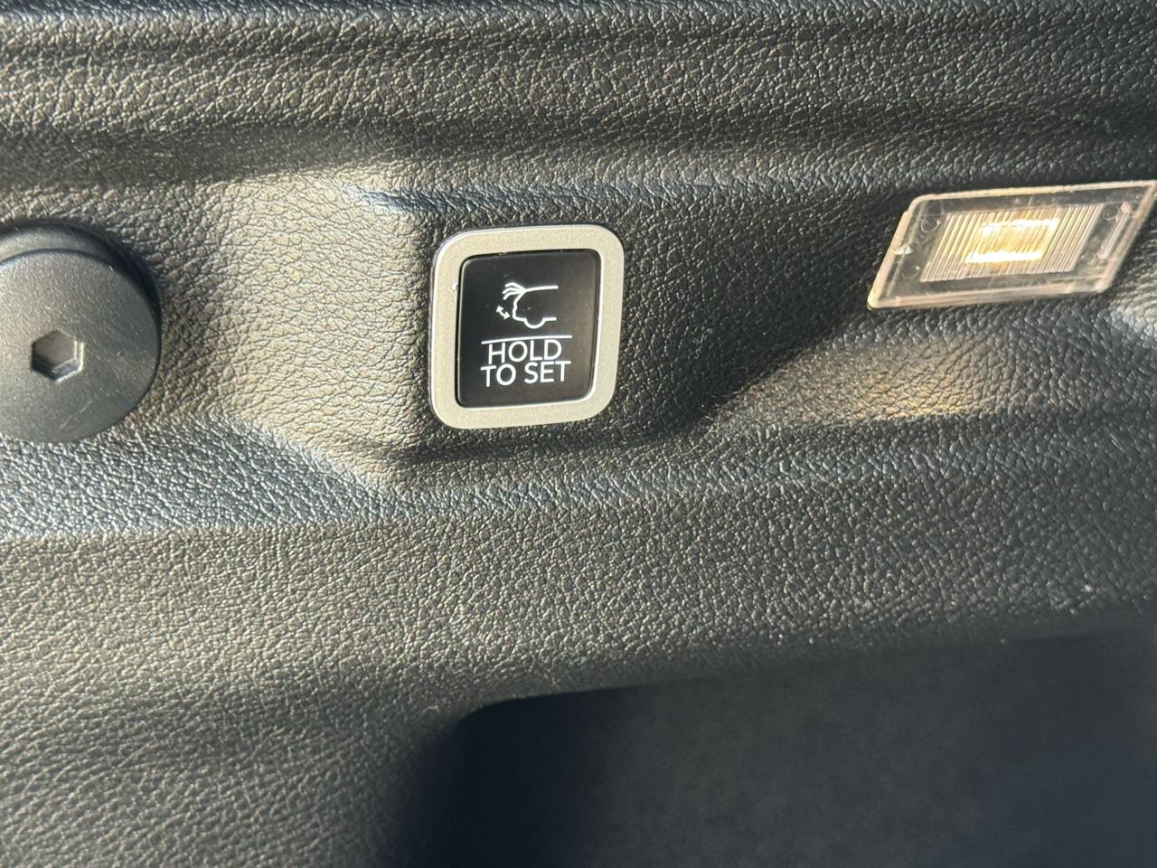 Jeep Grand Cherokee L Limited 4WD 2023