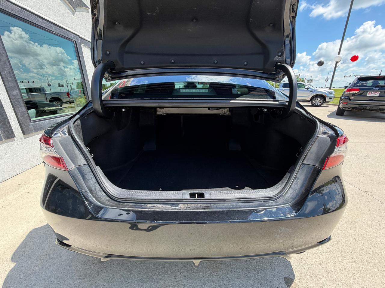 Toyota Camry XSE 2021