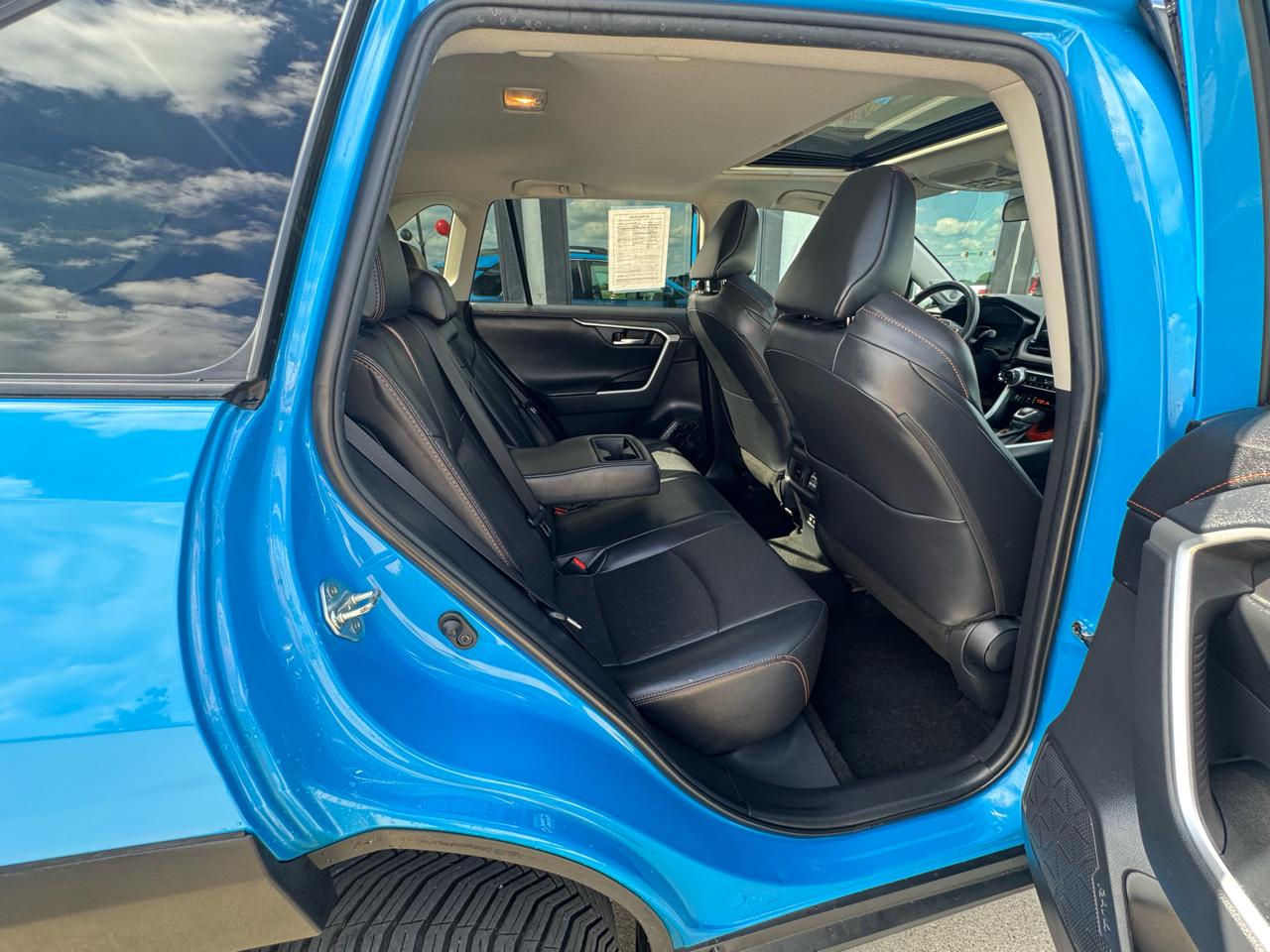Toyota RAV4 Adventure AWD 2019