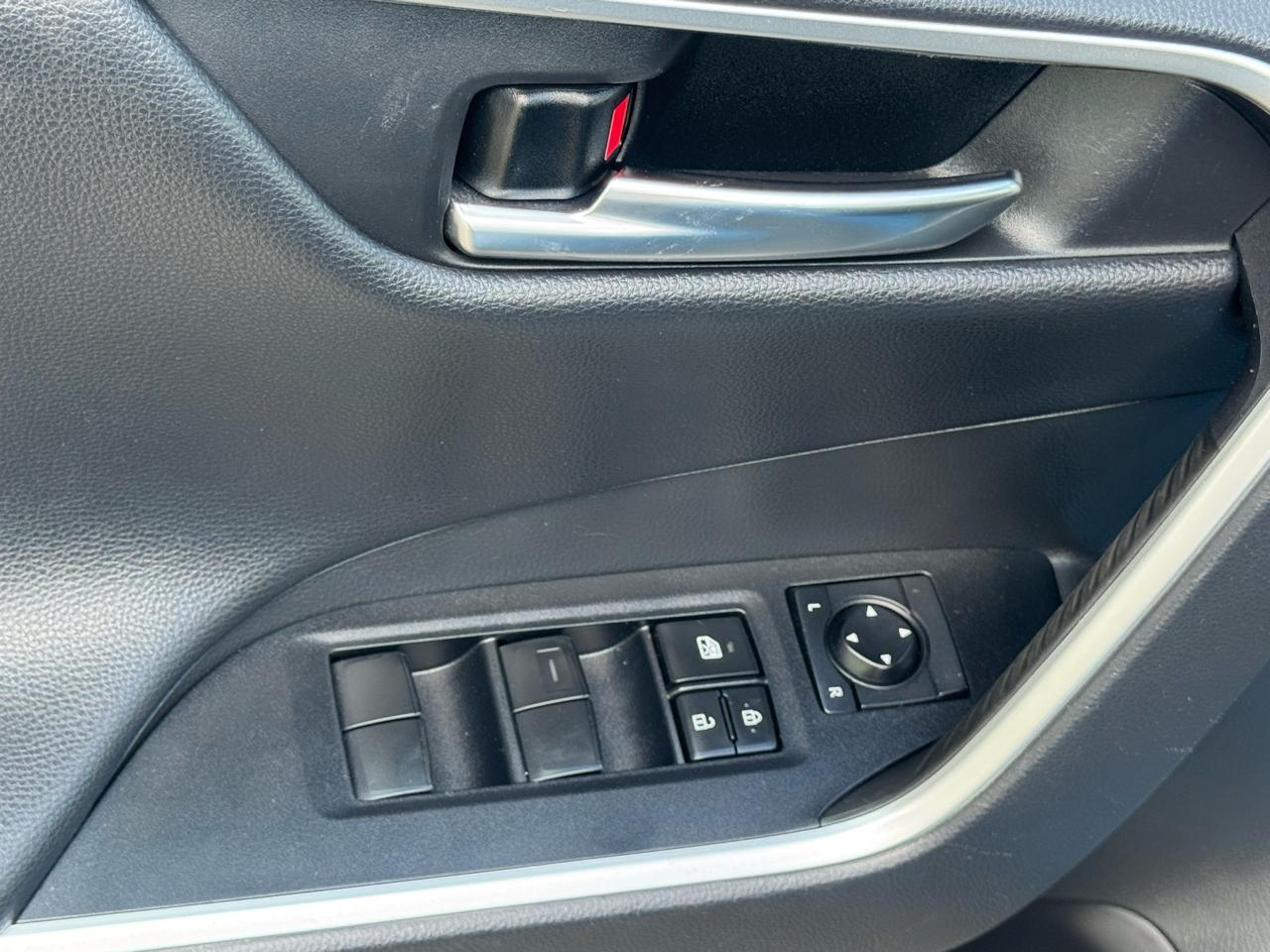 Toyota RAV4 Adventure AWD 2019