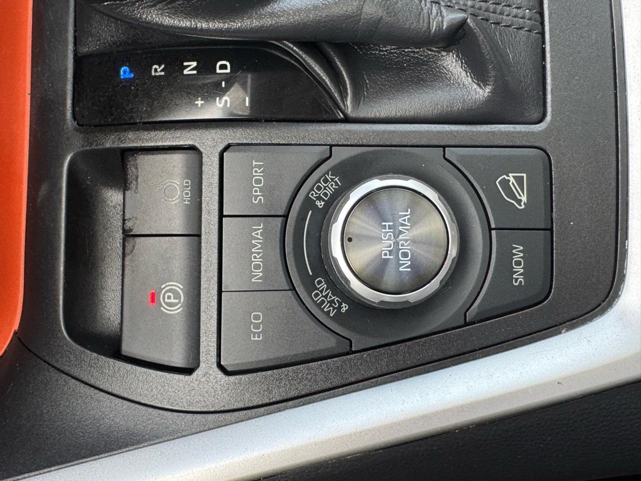Toyota RAV4 Adventure AWD 2019