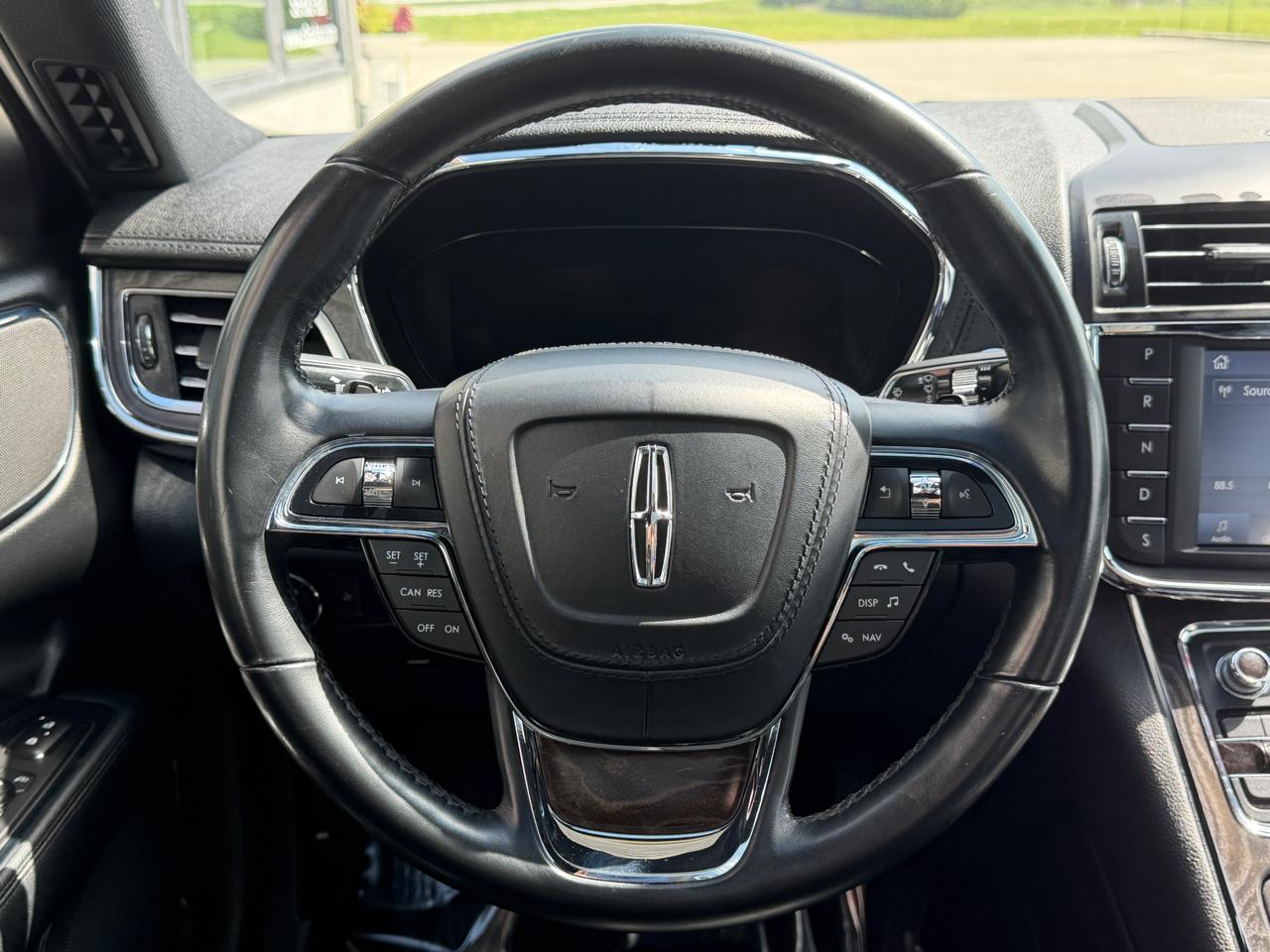 Lincoln Continental Select AWD 2017