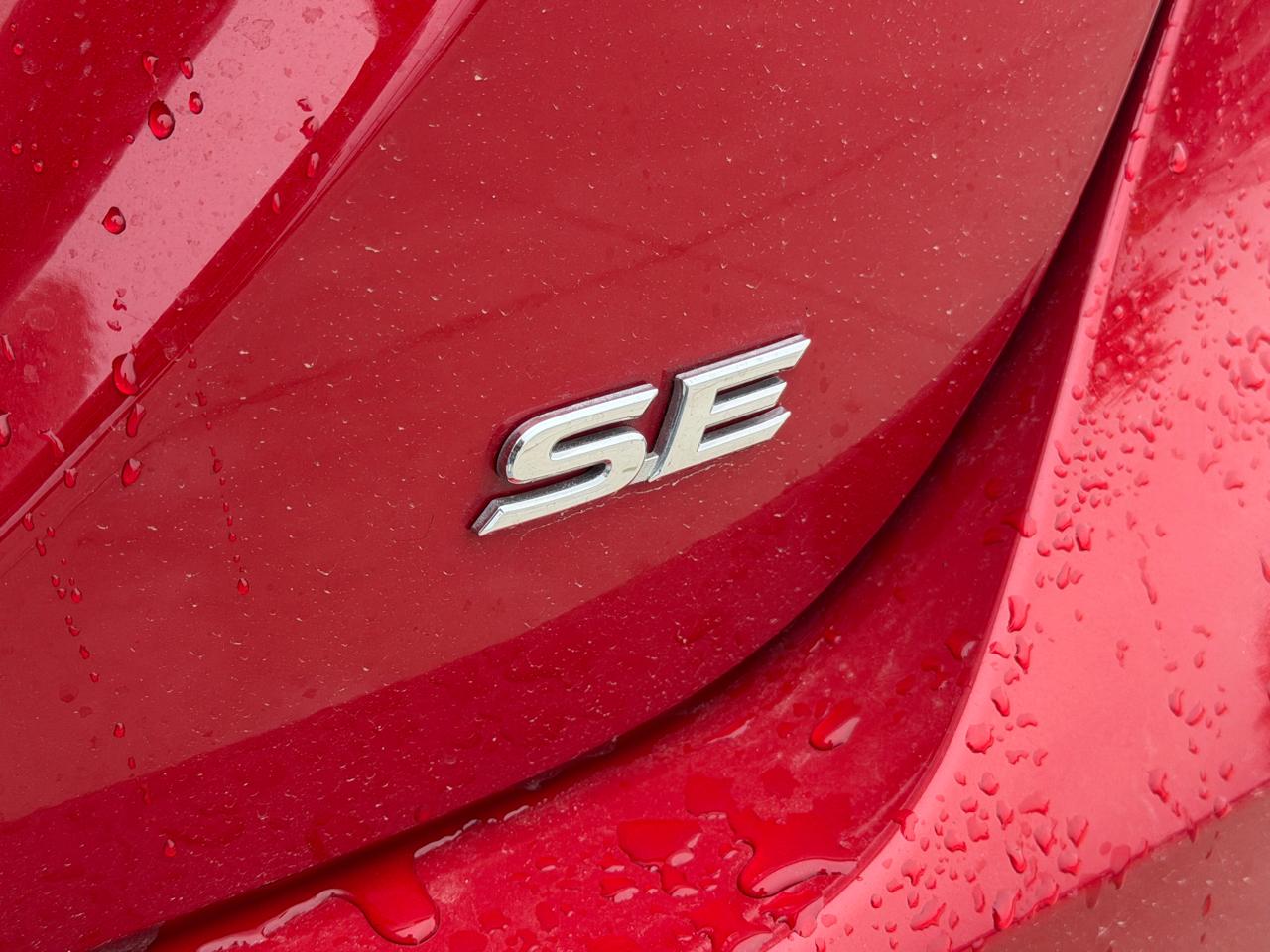 Toyota Camry SE 2019