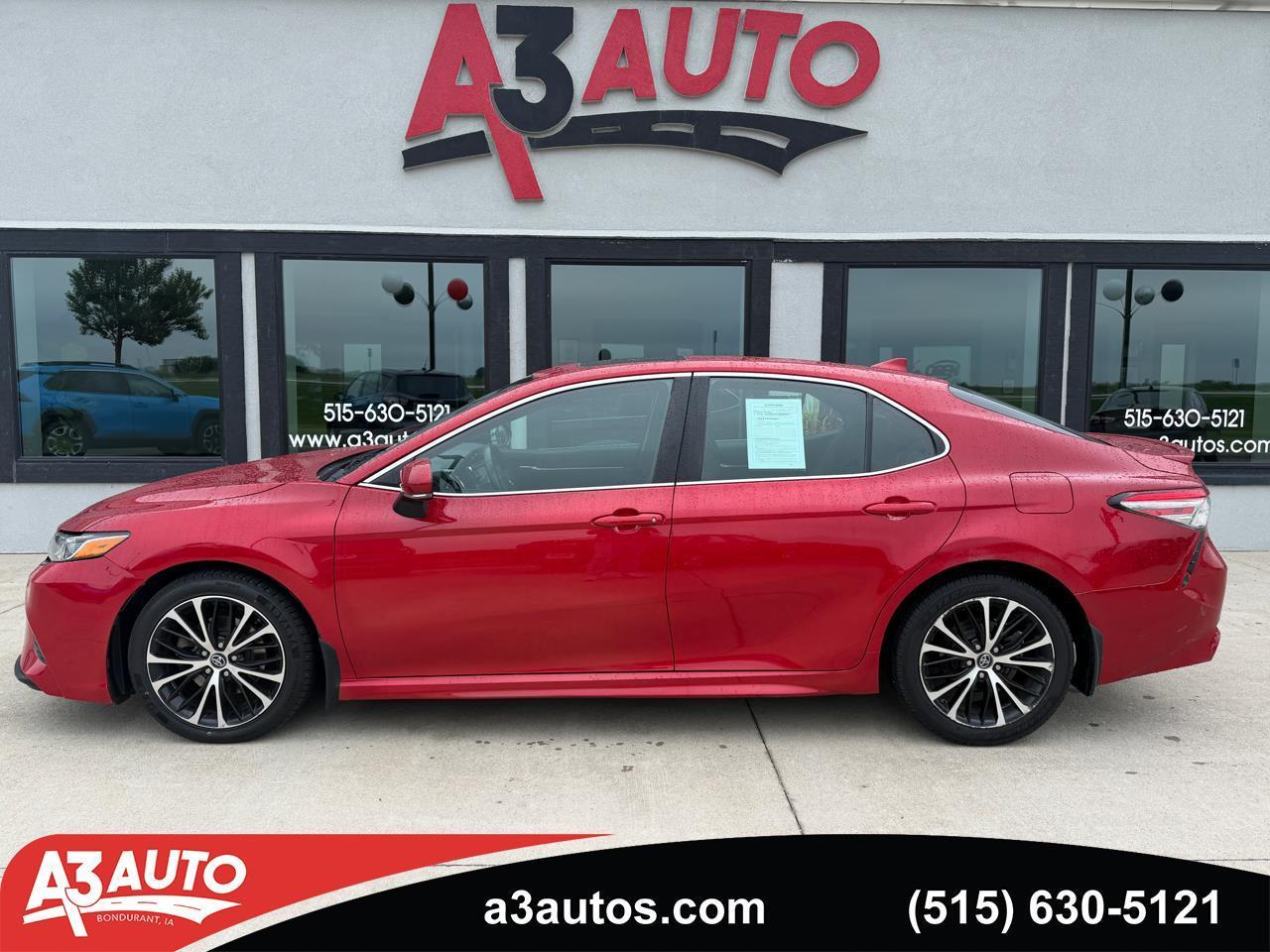 Toyota Camry SE 2019