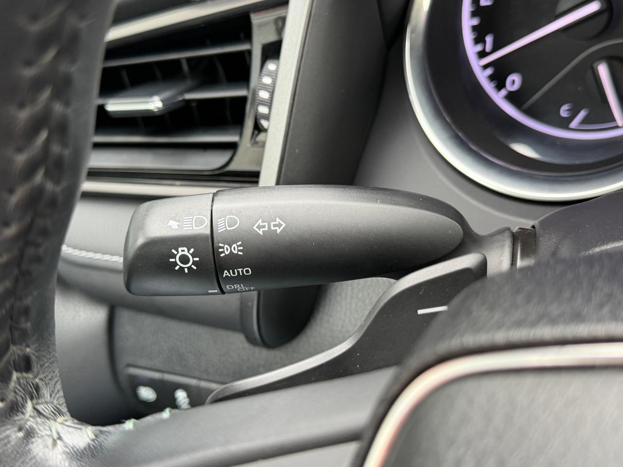 Toyota Camry SE 2019