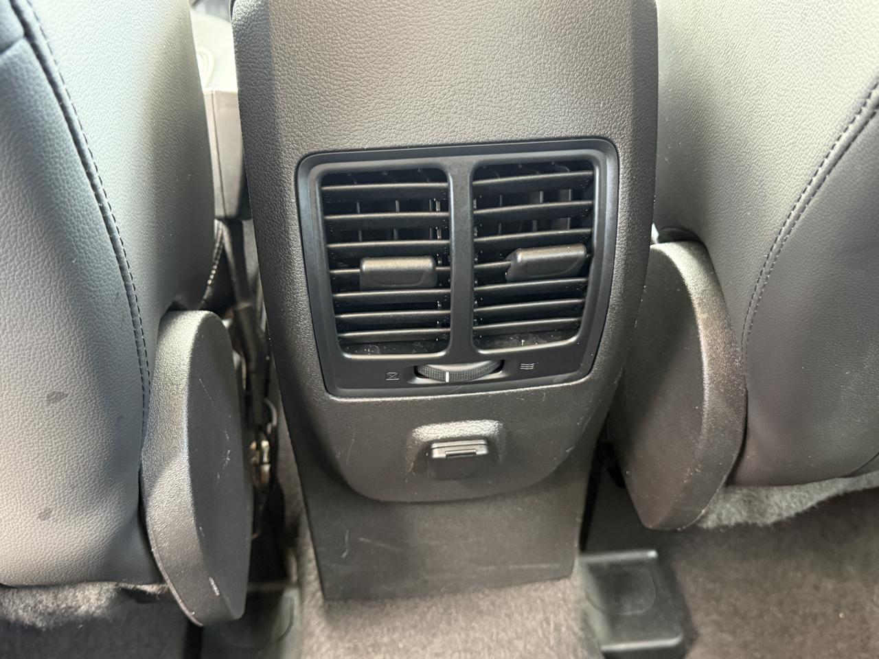 Ford Escape SEL 4WD 2019