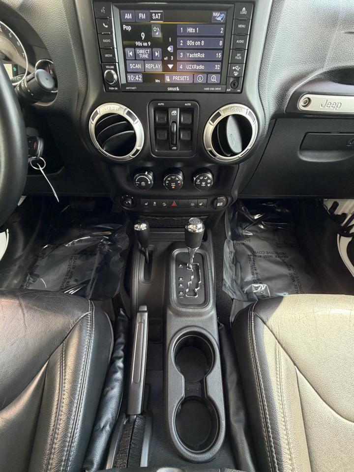 Jeep Wrangler Unlimited Sahara 4WD 2016
