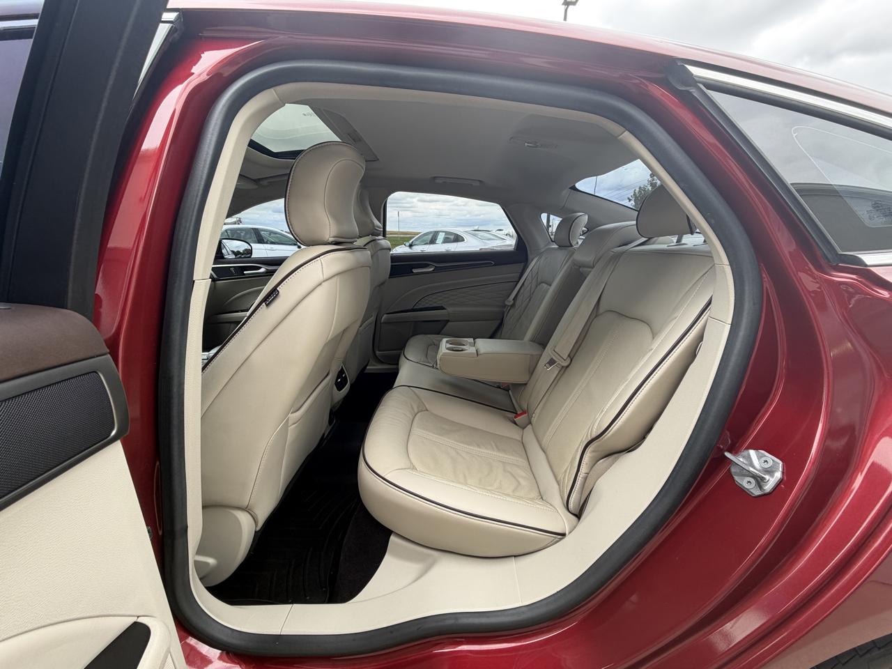 Ford Fusion Platinum 2017