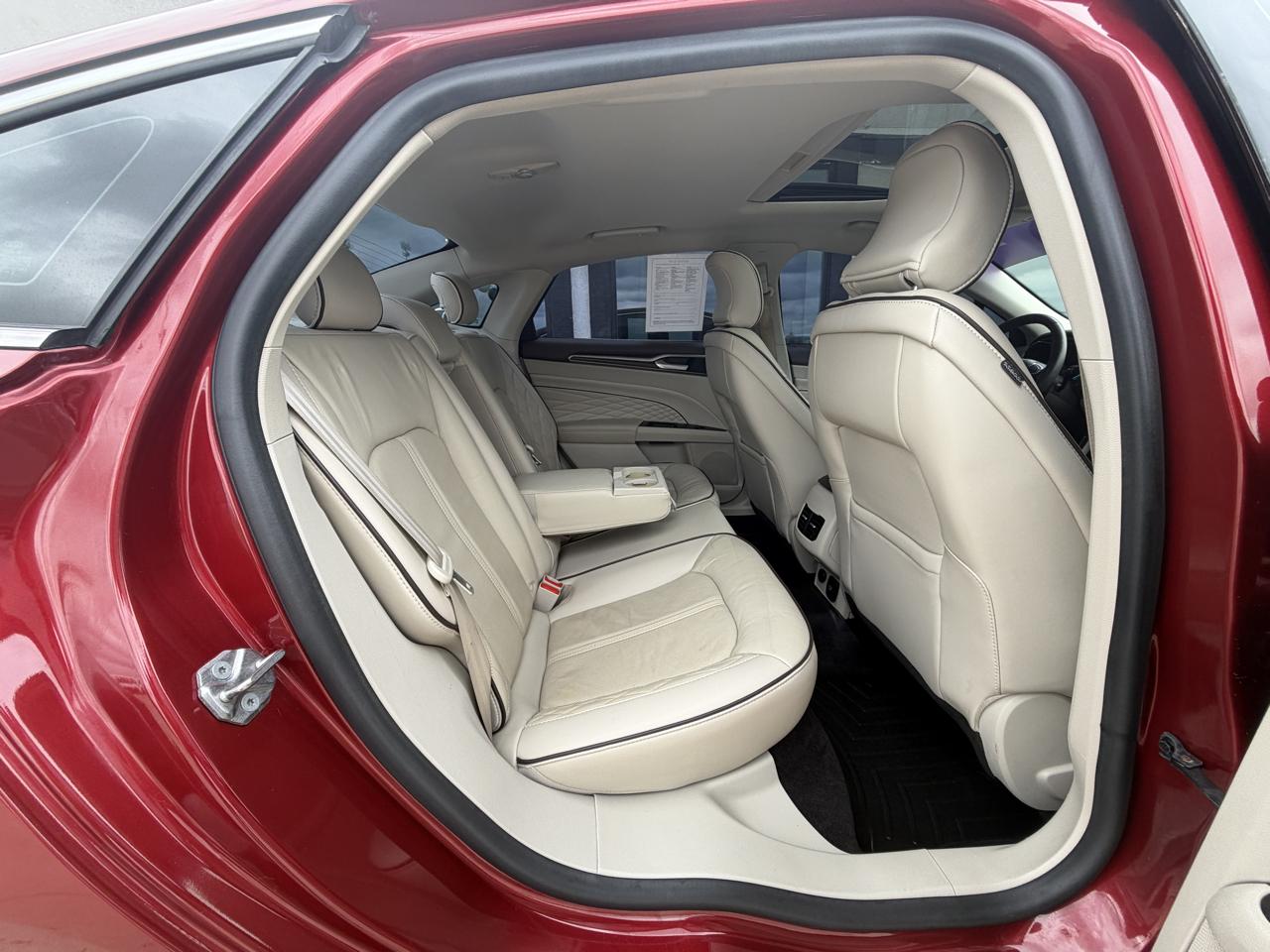 Ford Fusion Platinum 2017