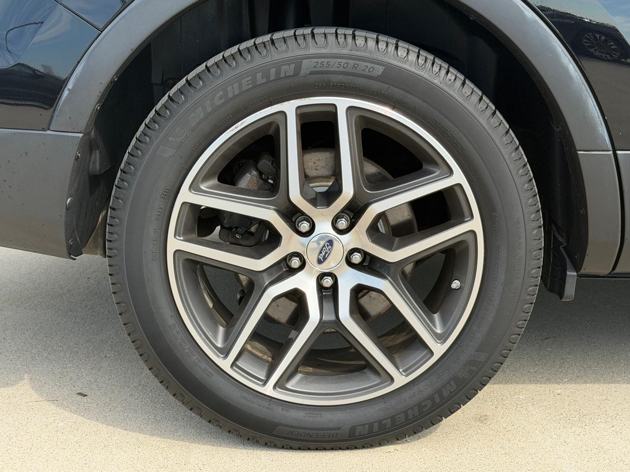 Ford Explorer Sport 4WD 2016