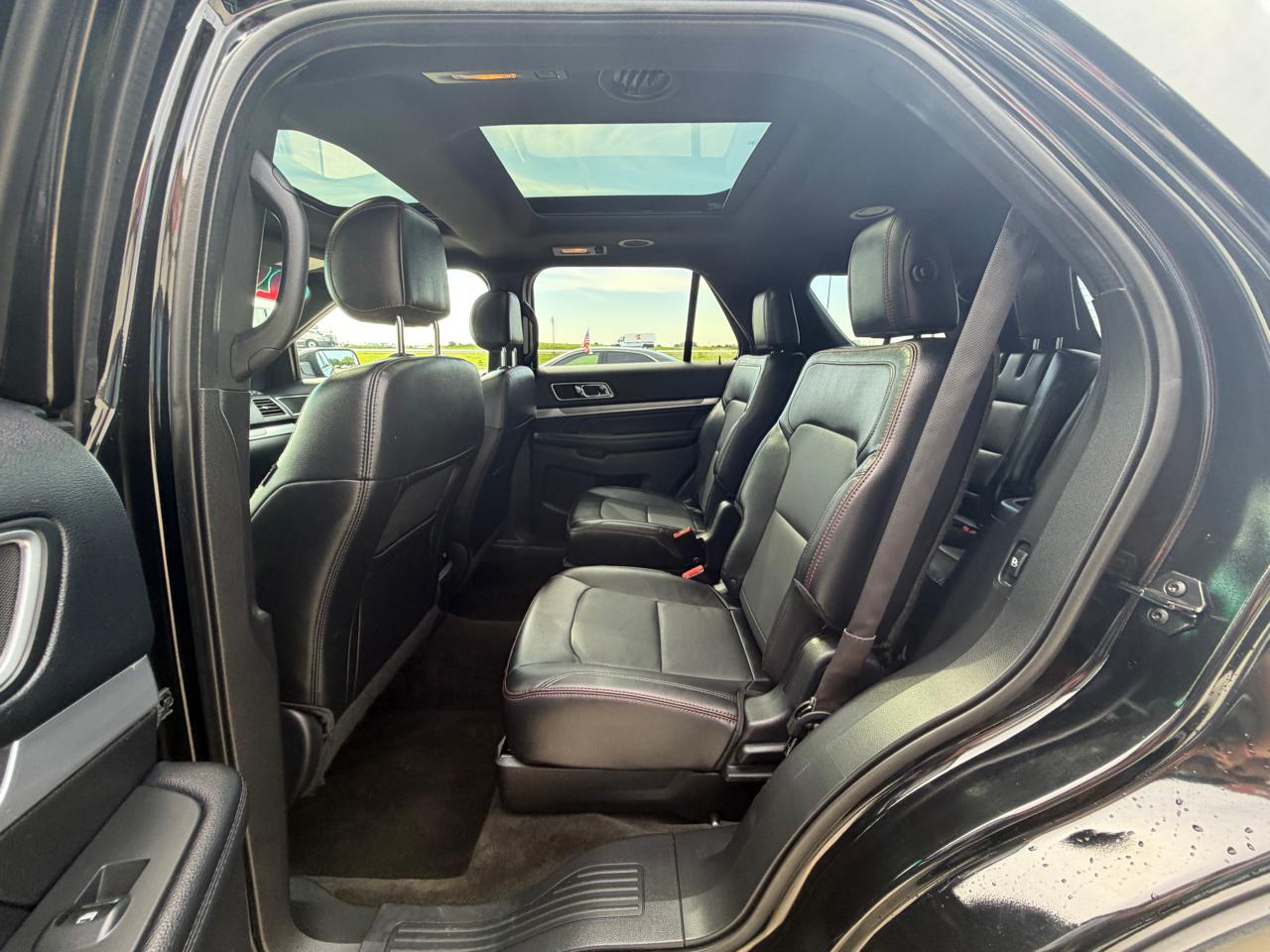 Ford Explorer Sport 4WD 2016