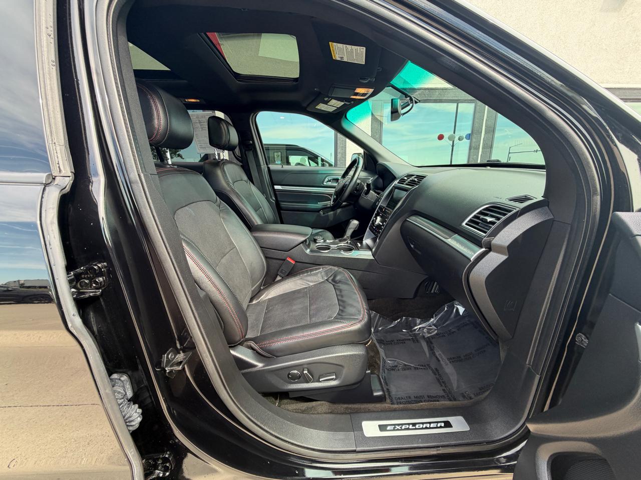 Ford Explorer Sport 4WD 2016