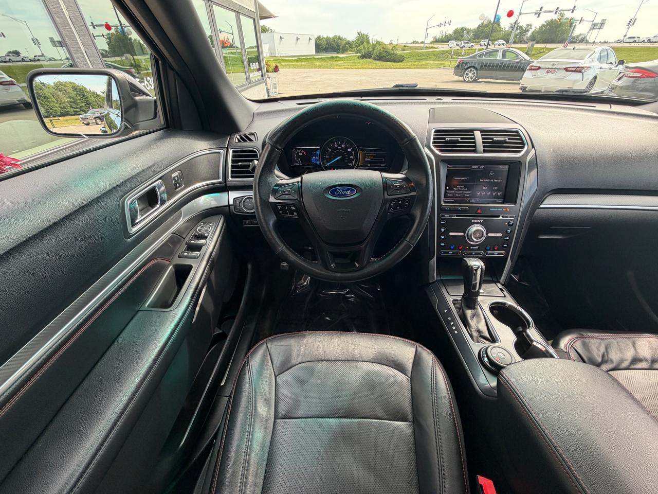 Ford Explorer Sport 4WD 2016