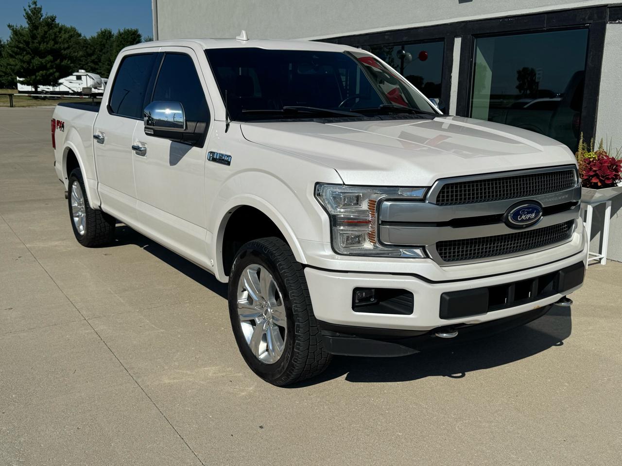 Ford F-150 Platinum SuperCrew 5.5-ft. Bed 4WD 2018