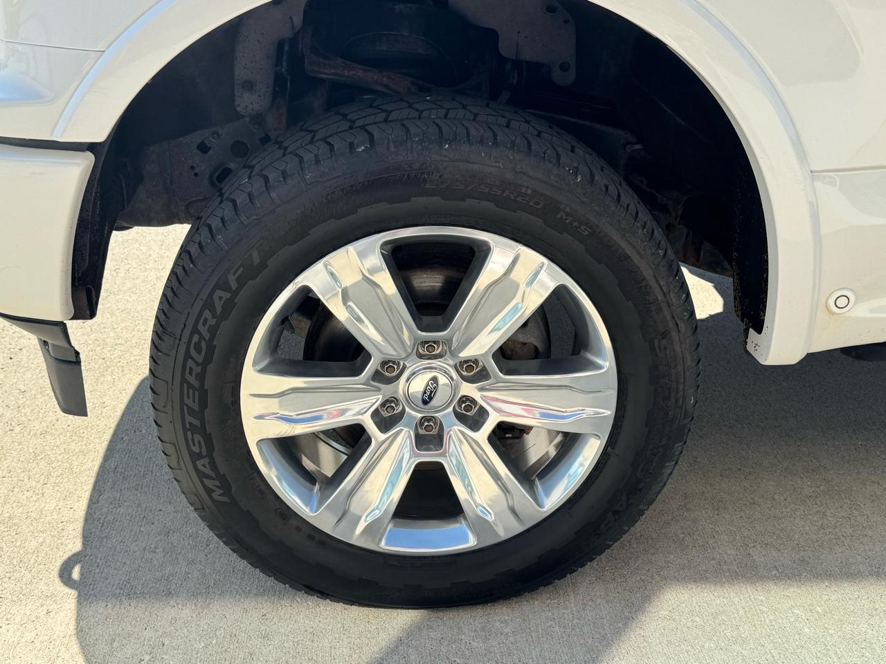 Ford F-150 Platinum SuperCrew 5.5-ft. Bed 4WD 2018