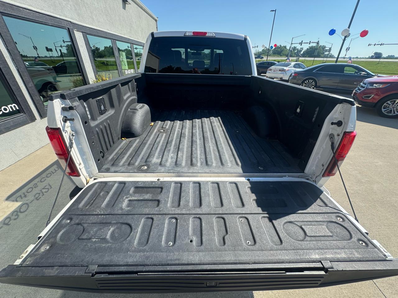 Ford F-150 Platinum SuperCrew 5.5-ft. Bed 4WD 2018