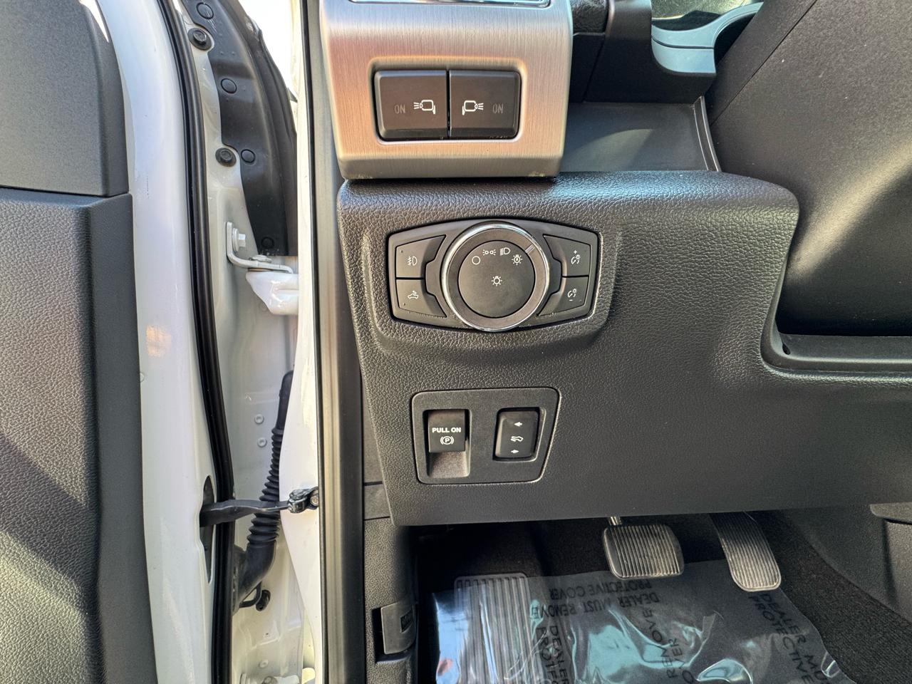 Ford F-150 Platinum SuperCrew 5.5-ft. Bed 4WD 2018
