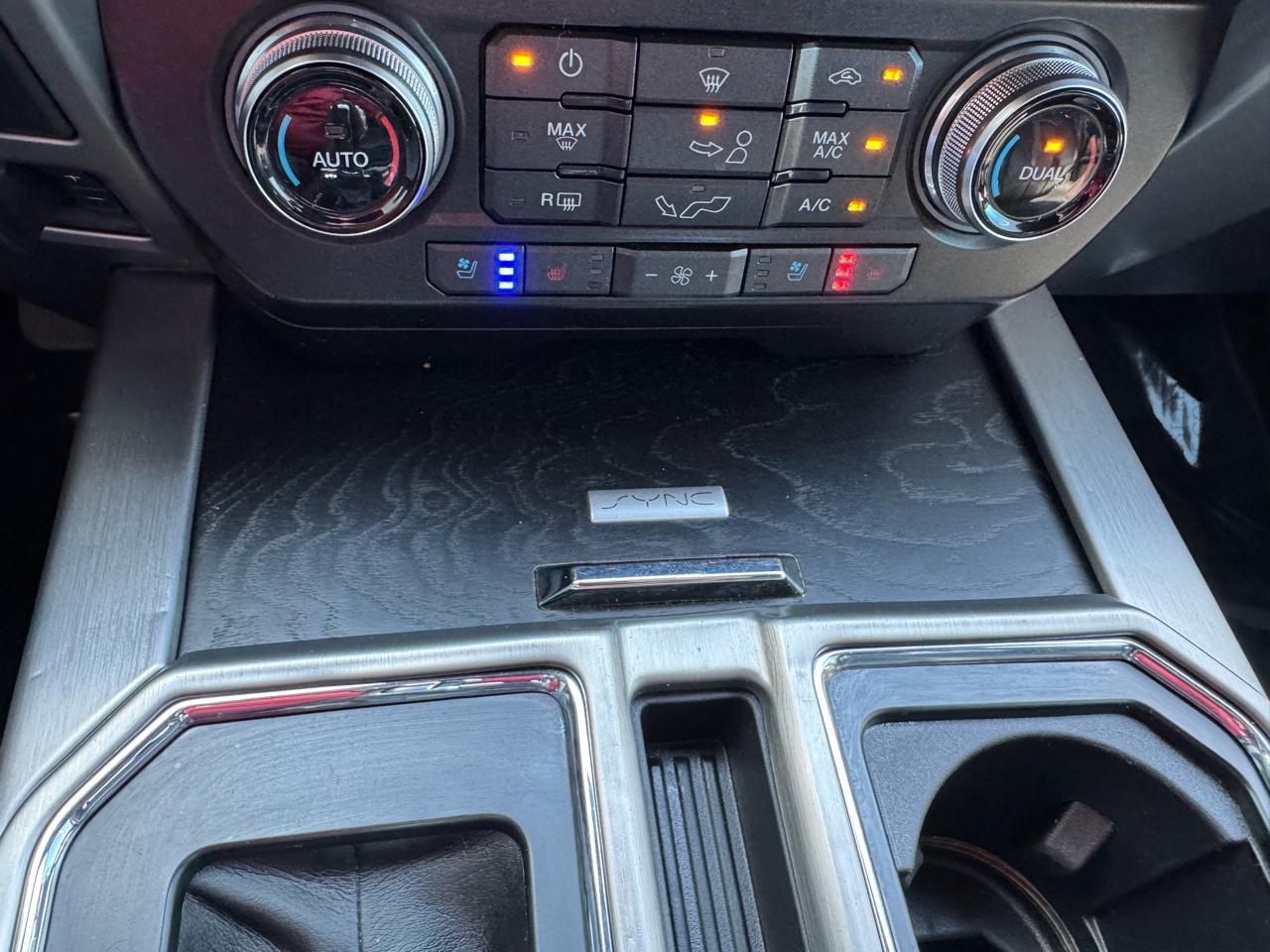 Ford F-150 Platinum SuperCrew 5.5-ft. Bed 4WD 2018