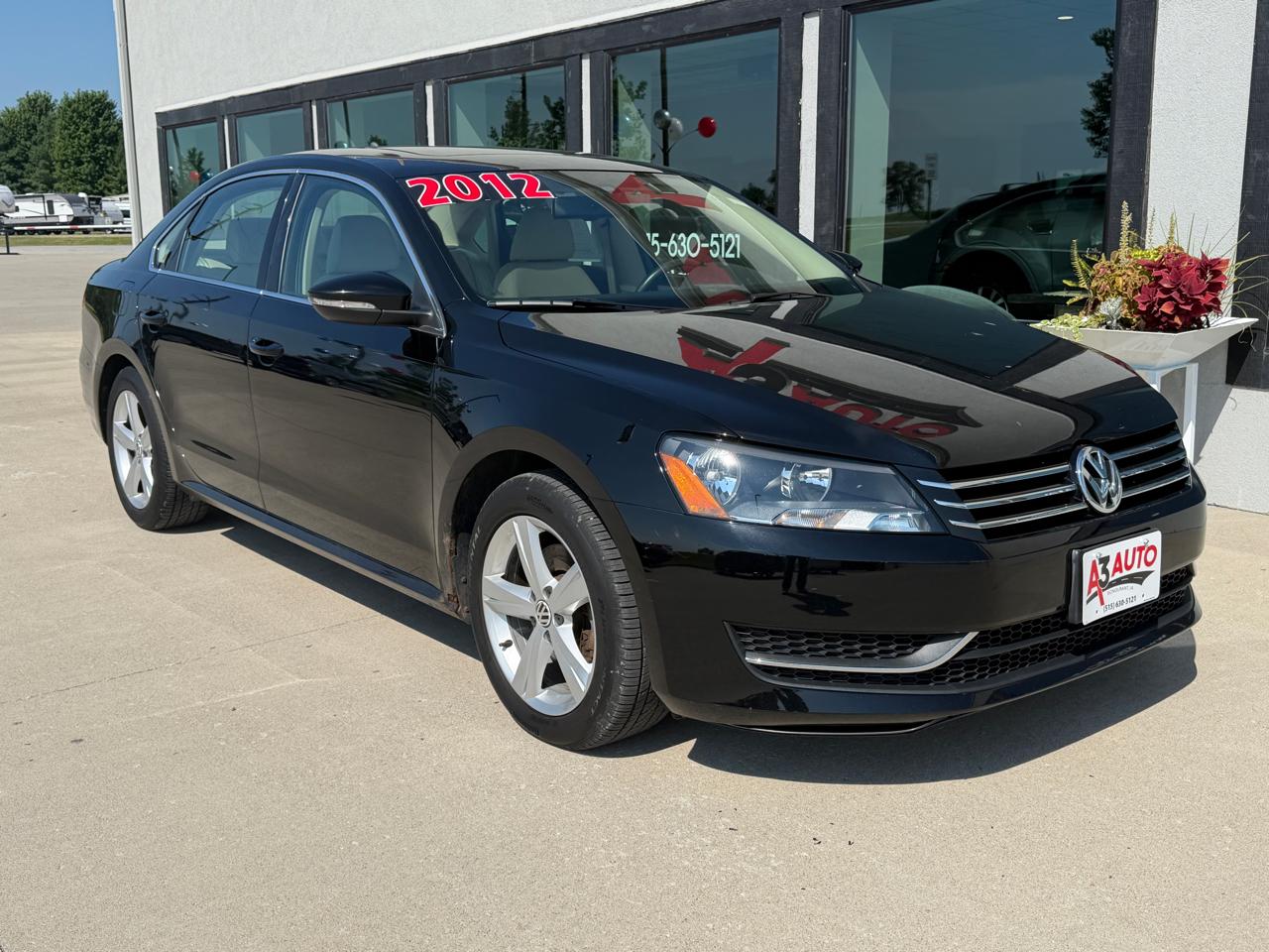 Volkswagen Passat 2.5L SE AT 2012