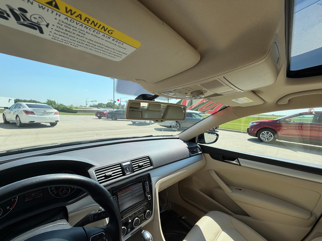 Volkswagen Passat 2.5L SE AT 2012