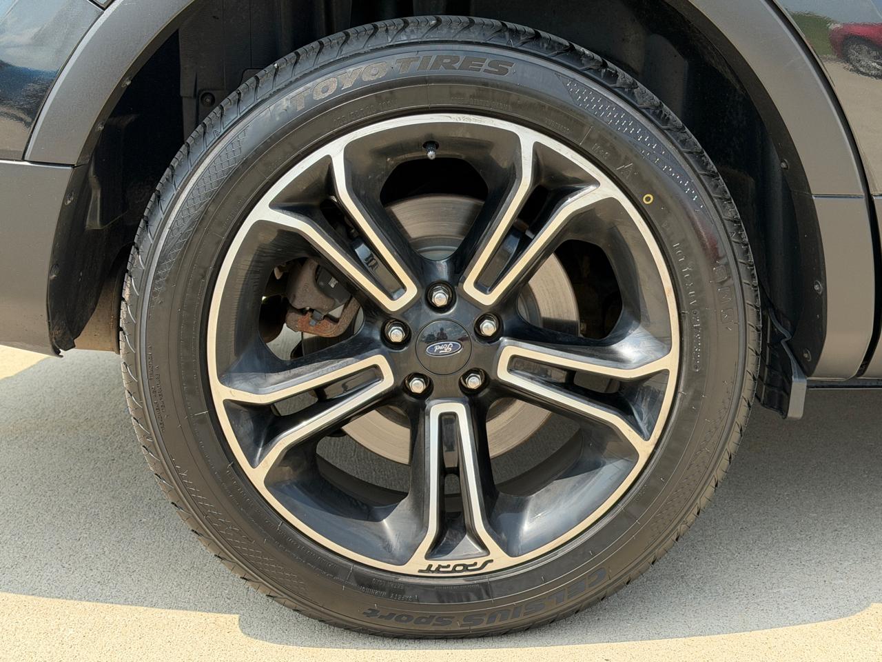 Ford Explorer Sport 4WD 2015