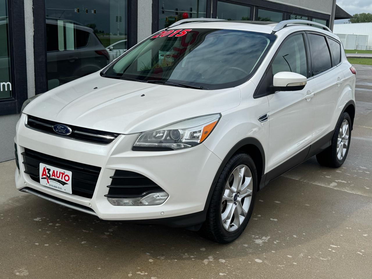 Ford Escape Titanium 4WD 2015