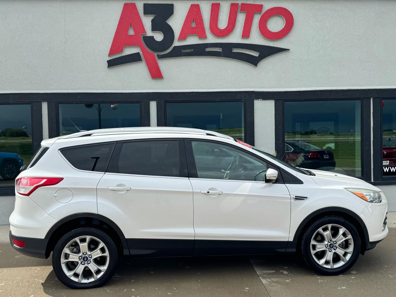 Ford Escape Titanium 4WD 2015