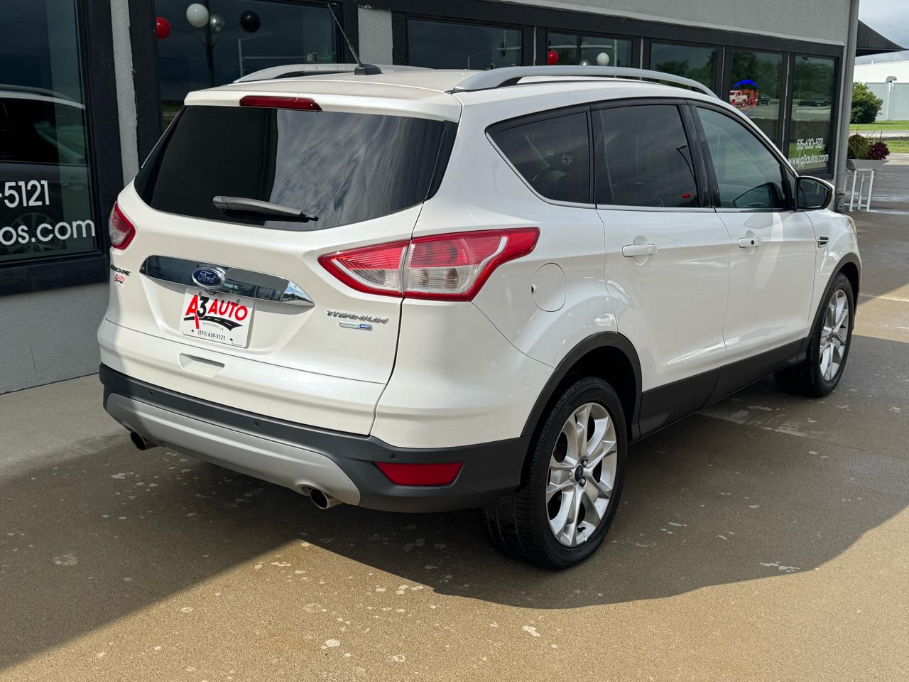 Ford Escape Titanium 4WD 2015