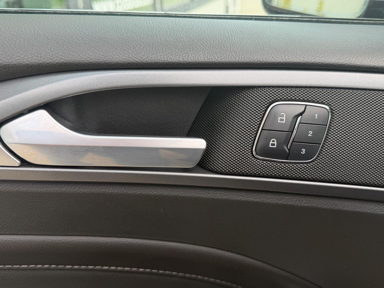 Ford Fusion Titanium AWD 2014