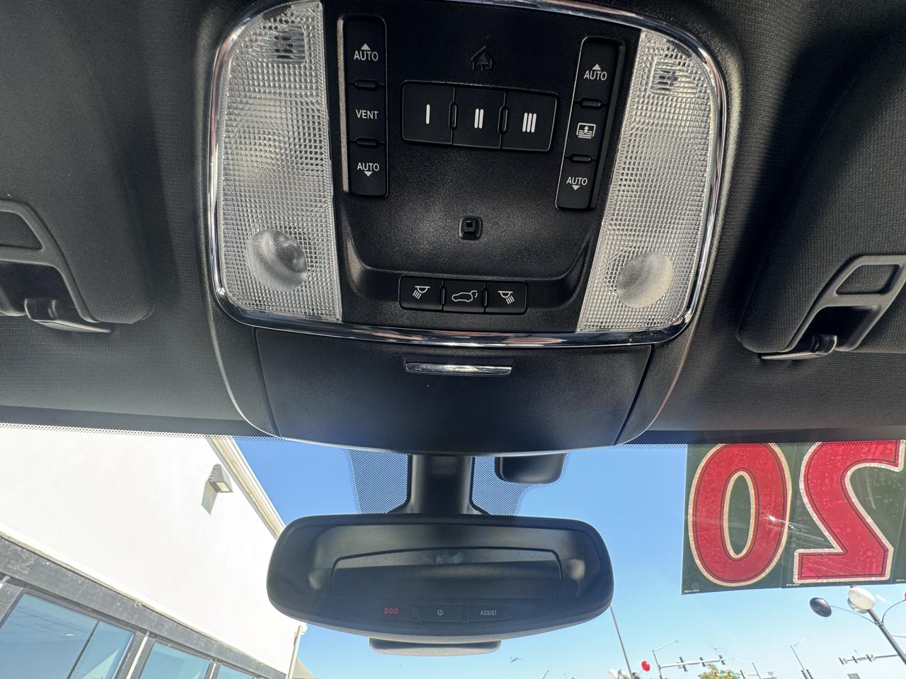 Jeep Grand Cherokee Overland 4WD 2020