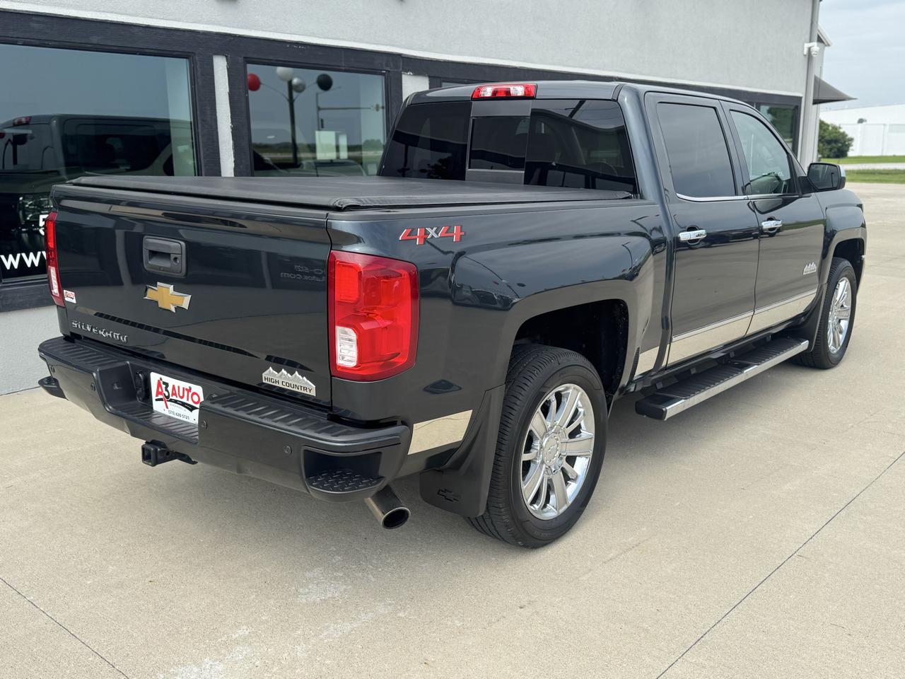 Chevrolet Silverado 1500 High Country Crew Cab Short Box 4WD 2018