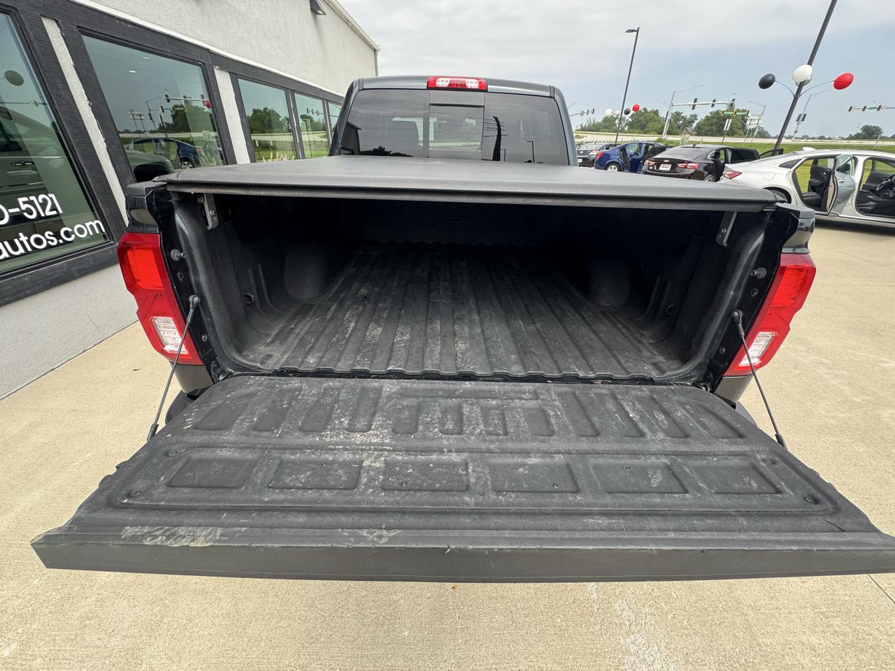 Chevrolet Silverado 1500 High Country Crew Cab Short Box 4WD 2018