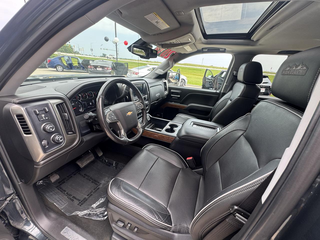Chevrolet Silverado 1500 High Country Crew Cab Short Box 4WD 2018