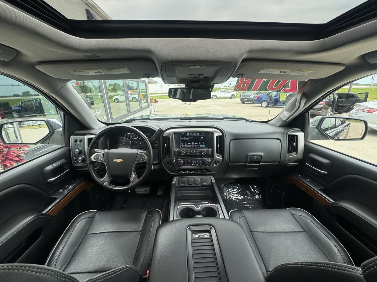 Chevrolet Silverado 1500 High Country Crew Cab Short Box 4WD 2018