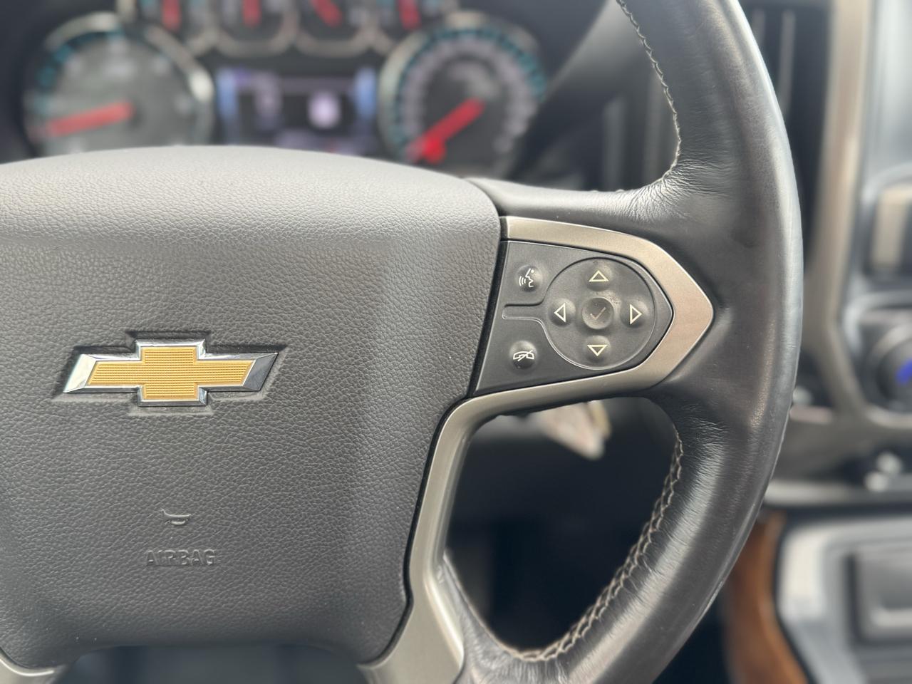 Chevrolet Silverado 1500 High Country Crew Cab Short Box 4WD 2018