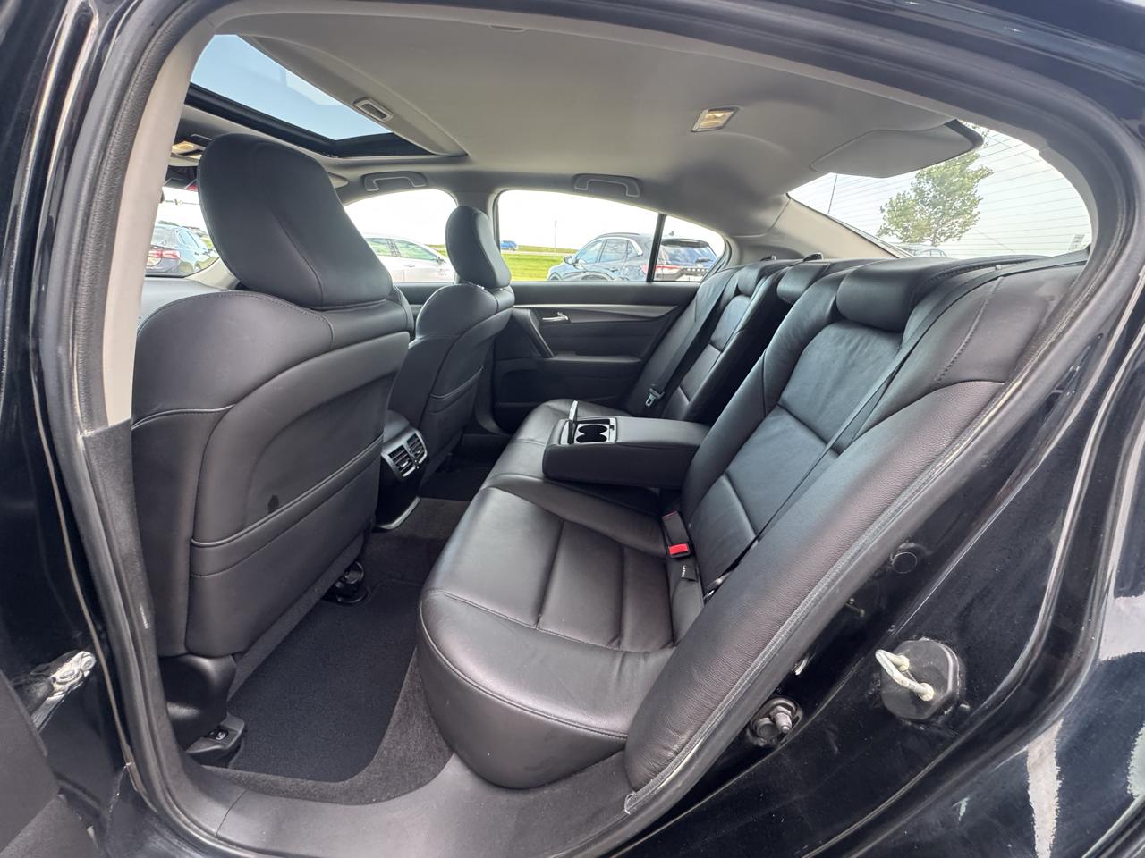 Acura TL 6-Speed AT 2014