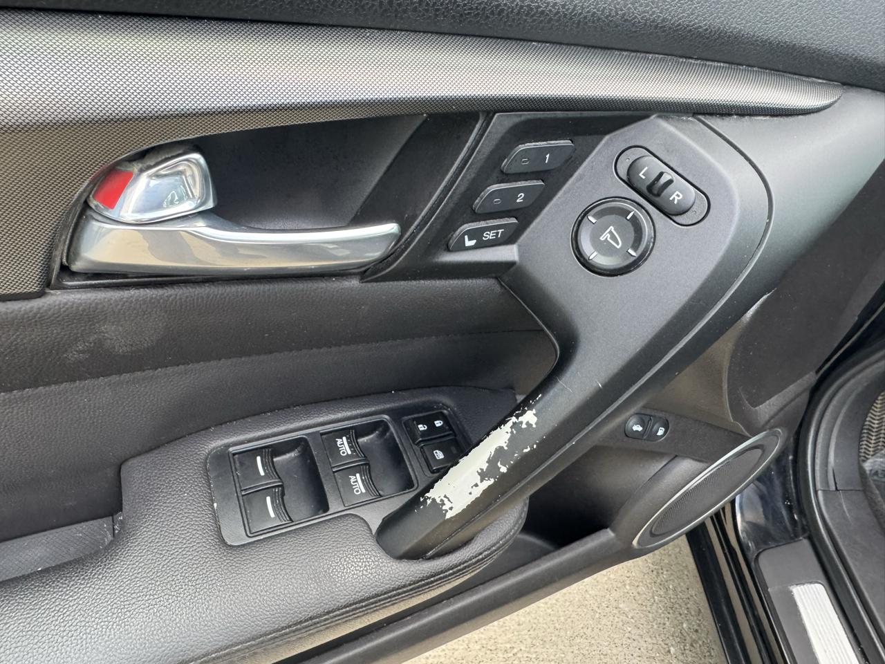 Acura TL 6-Speed AT 2014