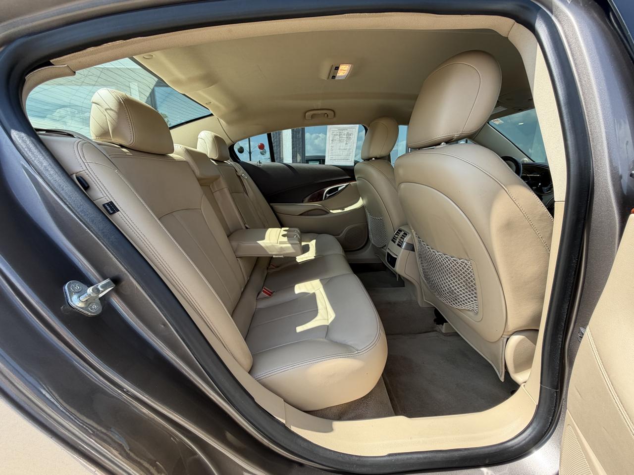 Buick LaCrosse Leather Group AWD 2012