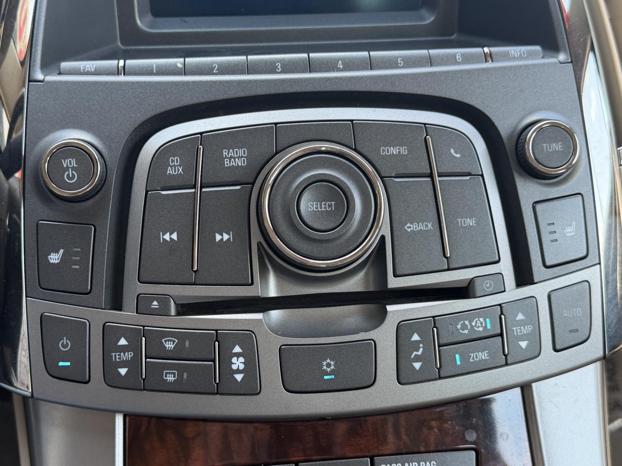 Buick LaCrosse Leather Group AWD 2012