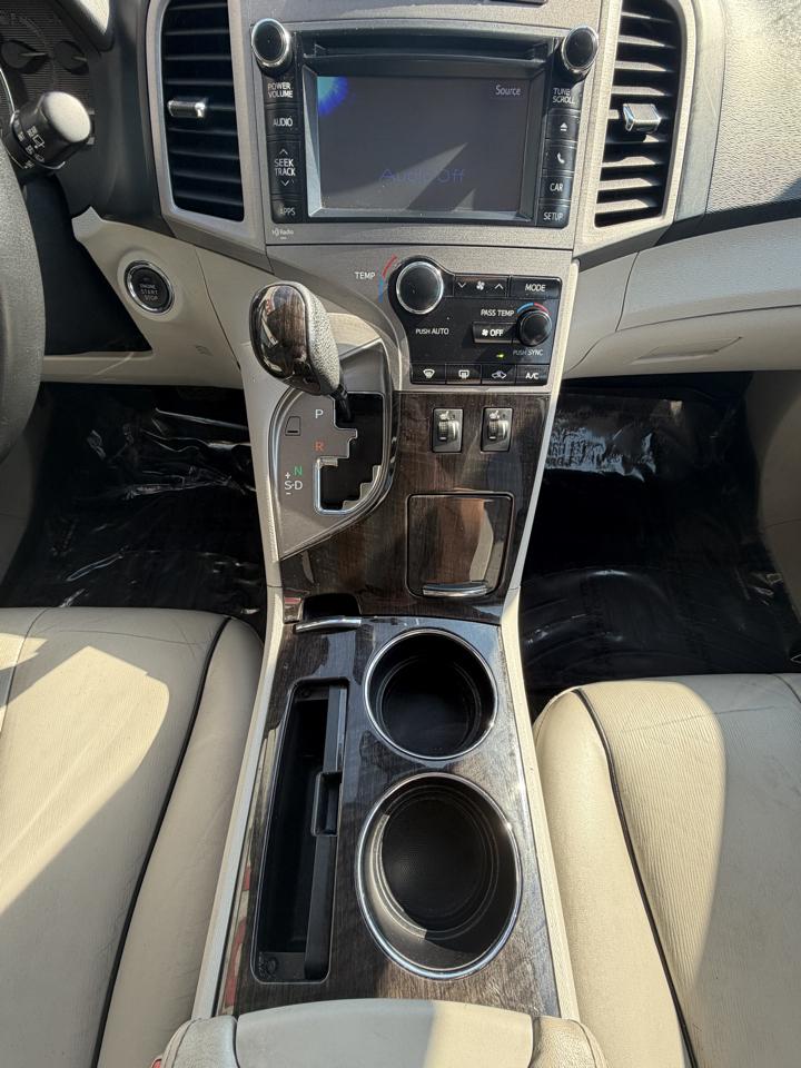 Toyota Venza  2014