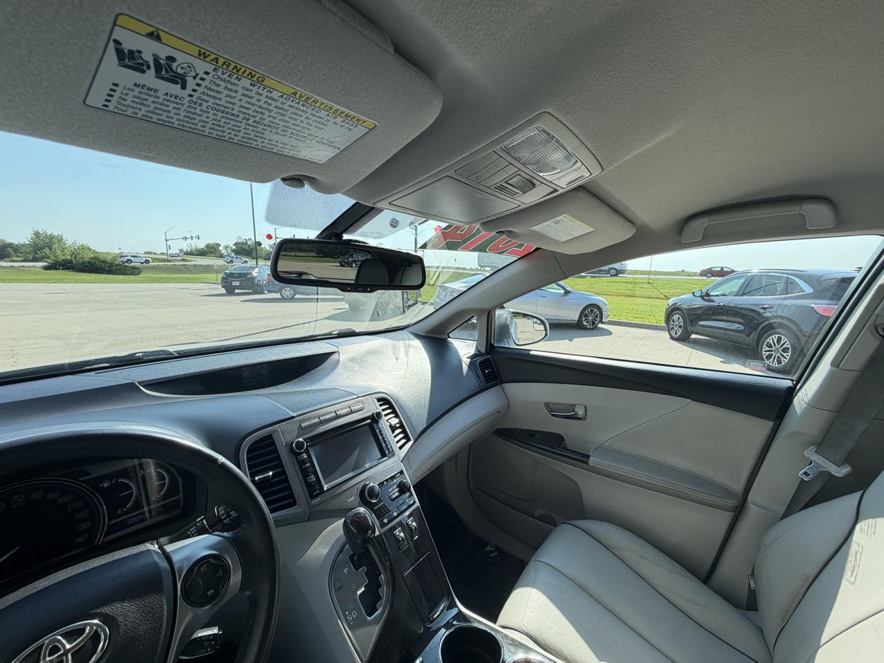 Toyota Venza  2014
