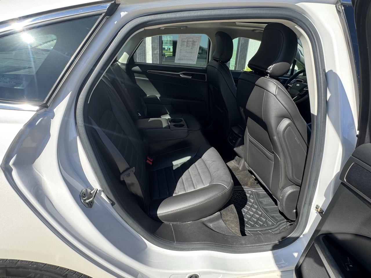 Ford Fusion SE AWD 2016