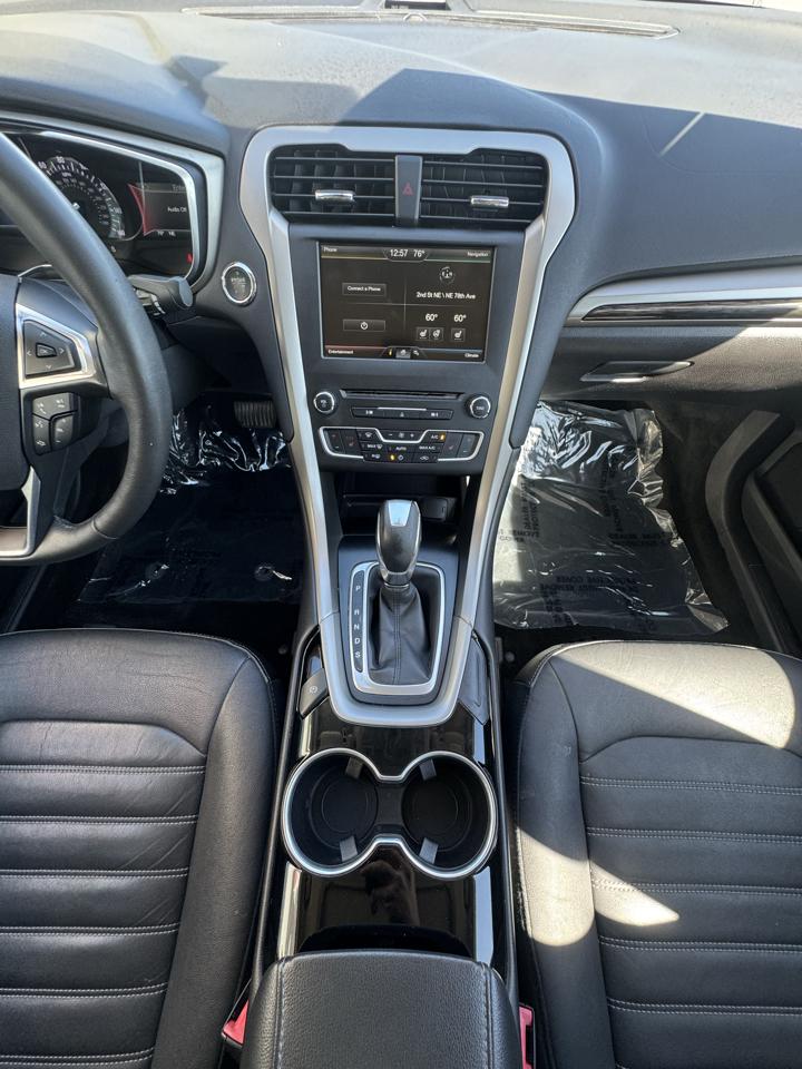Ford Fusion SE AWD 2016