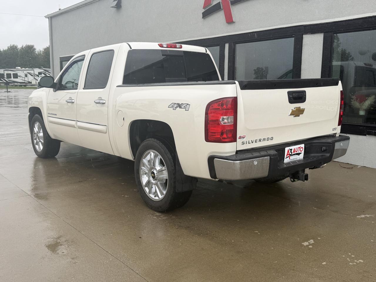 Chevrolet Silverado 1500 LTZ Crew Cab 4WD 2013