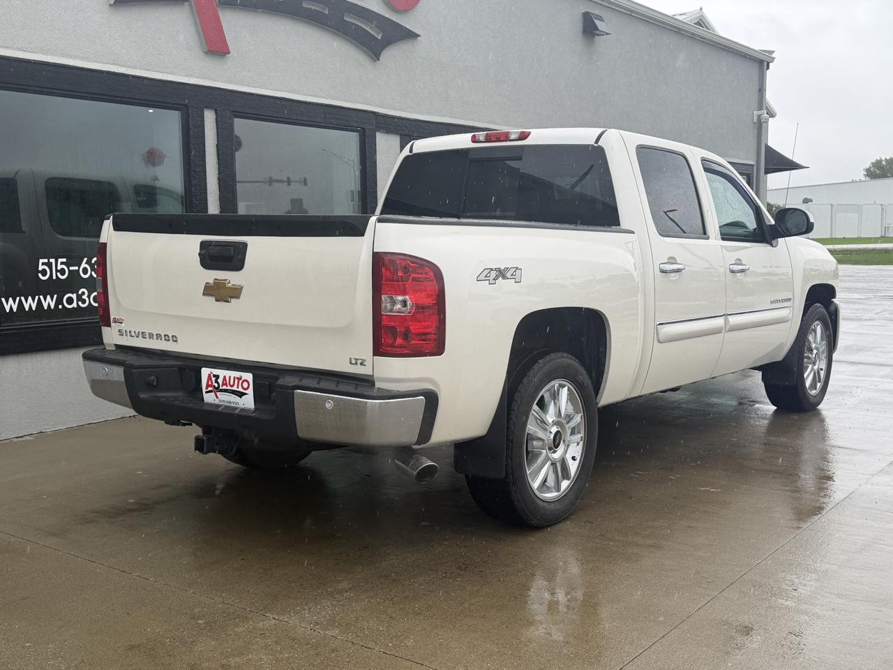 Chevrolet Silverado 1500 LTZ Crew Cab 4WD 2013