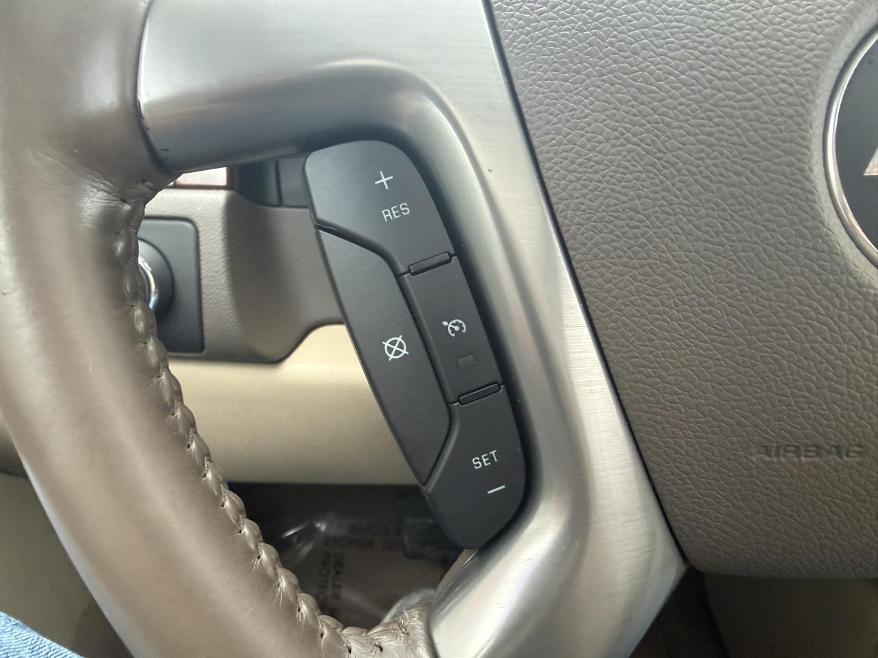 Chevrolet Silverado 1500 LTZ Crew Cab 4WD 2013