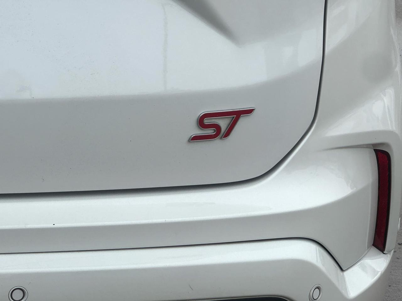 Ford Edge ST 2022