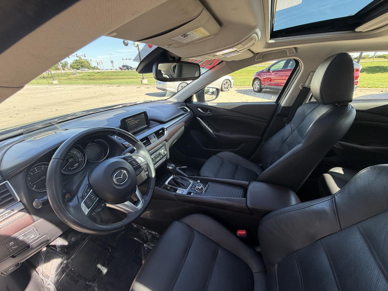 Mazda MAZDA6 i Grand Touring 2016